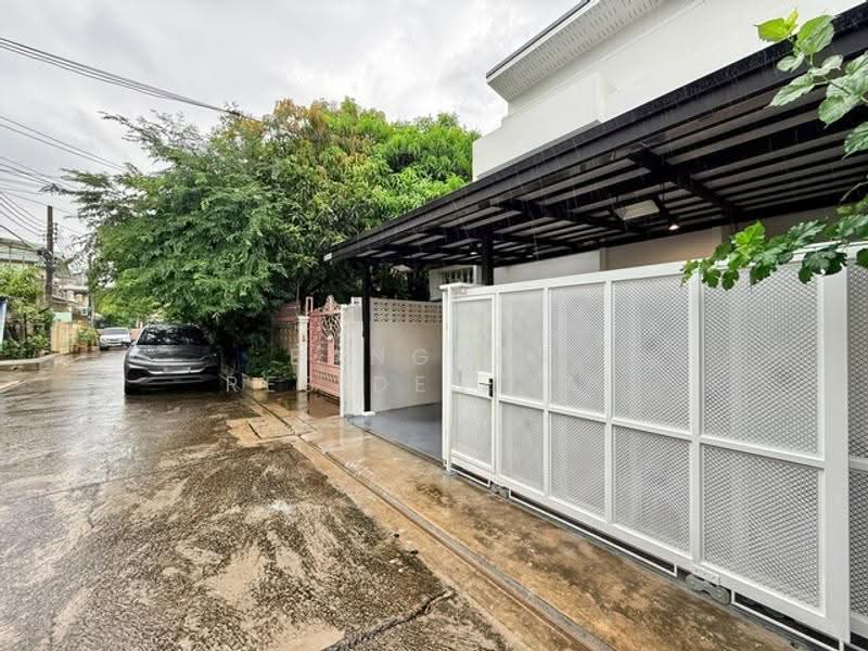 Townhouse, กรุงเทพ, Naradhiwas 14, ทุ่งวัดดอน, สาทร, กรุงเทพ, 140 ตร.ม., ทาวน์เฮ้าส์ ให้เช่า, โดย Bangkok Residential, 500630047 - DDproperty.com