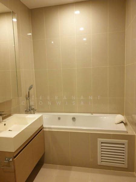 Q Asoke, Bangkok, 1678 Petchaburi Road, Makkasan, Ratchathewi, Bangkok, 2 Bedrooms, 69 sqm, Condo For Rent, by Teeranant Chonwisaikajon, 500630050 - DDproperty.com