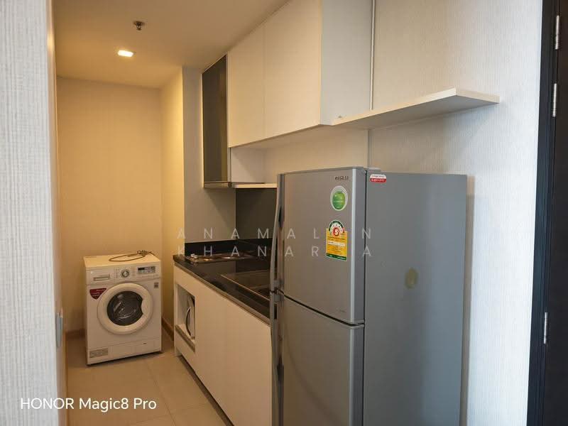 Sky Walk Residences, Bangkok, 1599 Sukhumvit Road, Phra Kanong Nua, Watthana, Bangkok, 1 Bedroom, 51 sqm, Condo For Rent, by Anamalyn Khanarsa, 500630133 - DDproperty.com