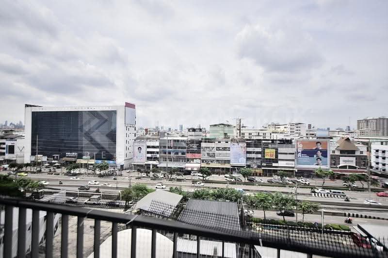 Centric Ratchada-Huai Khwang, Bangkok, Ratchadapisek Road, Huai Khwang, Bangkok, 2 Bedrooms, 50 sqm, Condo For Rent, by Nicha Peerakittikul, 500630139 - DDproperty.com