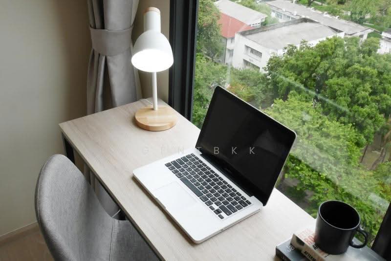 FLO by Sansiri, Bangkok, Somdet Chaopraya Road, Khlong San, Bangkok, 1 Bedroom, 27 sqm, Condo For Rent, by Agentbkk, 500630170 - DDproperty.com