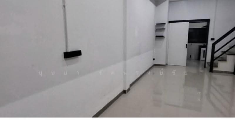 รีโนเวทใหม่ ทำเลโชคชัย 4 ซอย 82-2 ให้เช่าทาวน์เฮ้าส์ 2 ชั้น บ้านสวย พร้อมอยู่, Bangkok, โชคชัย 4, Lat Phrao, Bangkok, 2 Bedrooms, 120 sqm, Townhouse For Rent, by บุษบา รัตนวงษ์ชัย, 500630174 - DDproperty.com