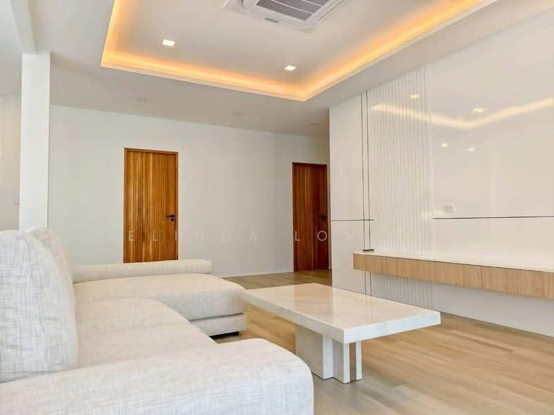 3-BR House, Phuket, Talat Nua, Muang Phuket, Phuket, 3 Bedrooms, 352 sqm, Single Detached House For Sale, by Melinda Lonuch, 500630206 - DDproperty.com
