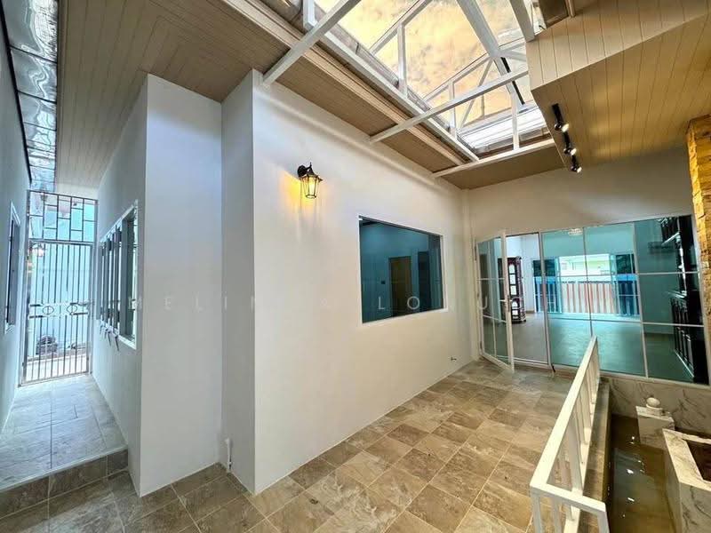 undefined, Phuket, Ratsada, Muang Phuket, Phuket, 4 Bedrooms, 325 sqm, Single Detached House For Sale, by Melinda Lonuch, 500630214 - DDproperty.com