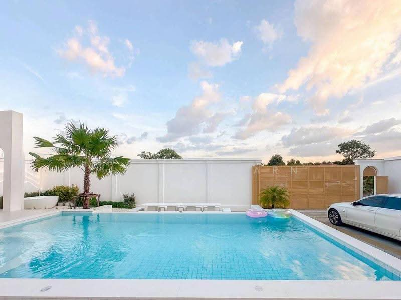 ขายพูลวิลล่าสวย Brown Empire Pool Villa Pattaya, ชลบุรี, บางละมุง, ชลบุรี, 540 ตร.ม., กิจการ ขาย, โดย Ohm Panitarn, 500630224 - DDproperty.com