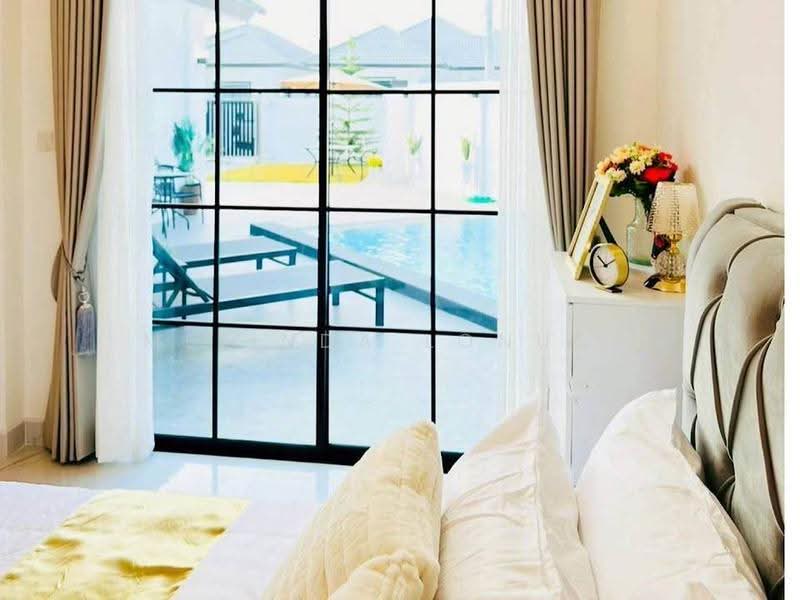 Rattanakorn Village 18, Chon Buri (Pattaya), Na Kloe, Bang Lamung (Pattaya), Chon Buri (Pattaya), 4 Bedrooms, 325 sqm, Single Detached House For Sale, by Melinda Lonuch, 500630235 - DDproperty.com