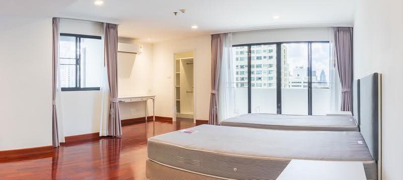 Sethiwan Residence, Bangkok, Soi Sukhumvit 13, Khlongtoei Nua, Watthana, Bangkok, 4 Bedrooms, 300 sqm, Condo For Rent, by Suchart Gambhir, 500630250 - DDproperty.com