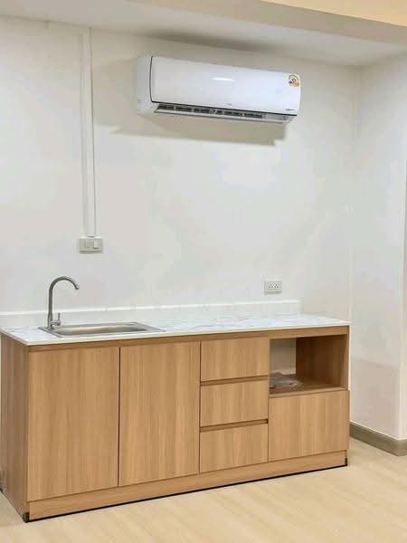 Baan Phrayapirom-Ratchada, Bangkok, Soi Ratchadaphisek 36, Chan Kasem, Chatuchak, Bangkok, 2 Bedrooms, 63 sqm, Condo For Sale, by Sutapat Pariwong, 500630287 - DDproperty.com