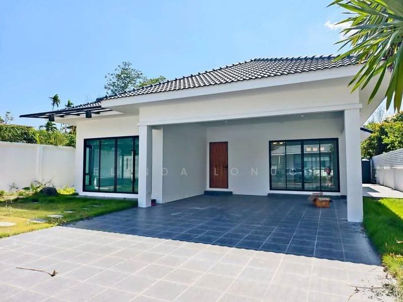 undefined, Phuket, Thep Krasattri, Thalang, Phuket, 3 Bedrooms, 204 sqm, Single Detached House For Sale, by Melinda Lonuch, 500630296 - DDproperty.com