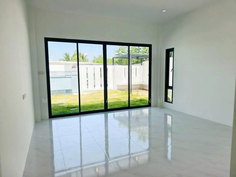 undefined, Phuket, Thep Krasattri, Thalang, Phuket, 3 Bedrooms, 204 sqm, Single Detached House For Sale, by Melinda Lonuch, 500630296 - DDproperty.com