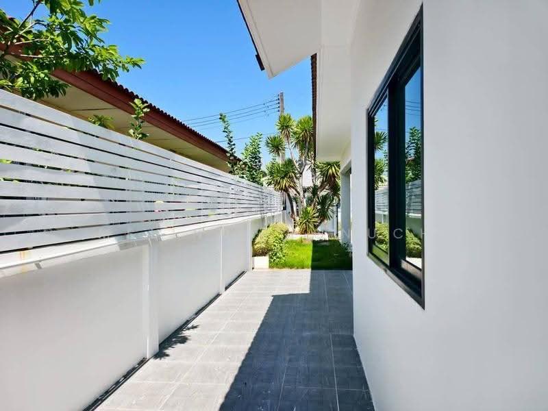 undefined, Phuket, Thep Krasattri, Thalang, Phuket, 3 Bedrooms, 204 sqm, Single Detached House For Sale, by Melinda Lonuch, 500630296 - DDproperty.com