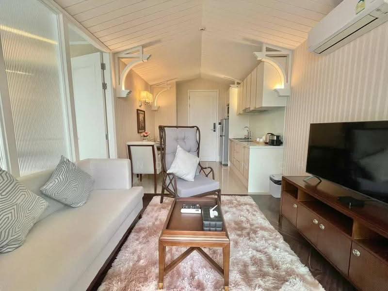 Grand Florida Beachfront, Chon Buri (Pattaya), Soi NaJomtien 14, Na Chom Thian, Sattahip, Chon Buri (Pattaya), 1 Bedroom, 35 sqm, Condo For Sale, by Melinda Lonuch, 500630350 - DDproperty.com