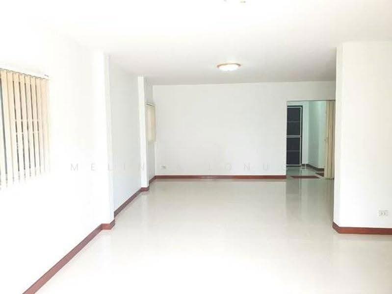 undefined, Chon Buri (Pattaya), Surasak, Si Racha, Chon Buri (Pattaya), 4 Bedrooms, 195 sqm, Single Detached House For Sale, by Melinda Lonuch, 500630353 - DDproperty.com