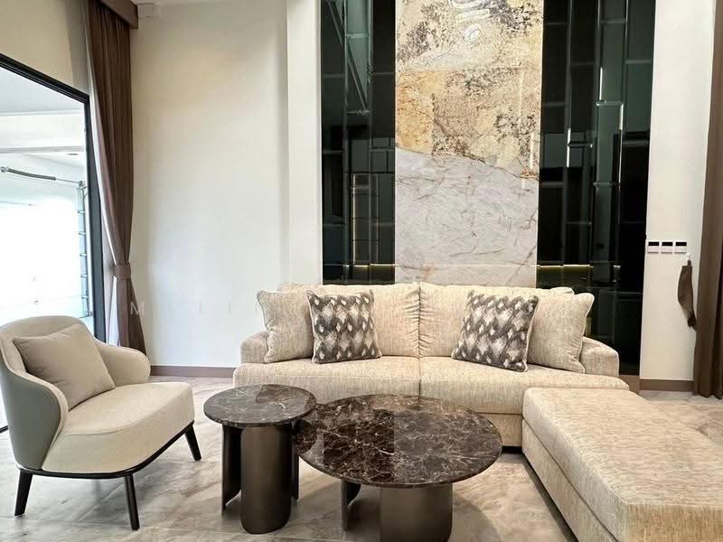 undefined, Chon Buri (Pattaya), Nong Pru, Bang Lamung (Pattaya), Chon Buri (Pattaya), 6 Bedrooms, 390 sqm, Villa For Sale, by Melinda Lonuch, 500630359 - DDproperty.com
