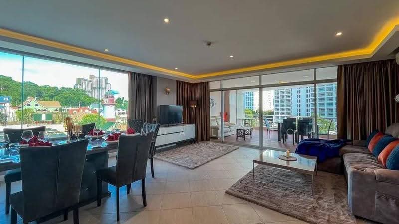 Executive Residence 4, Chon Buri (Pattaya), 476 Ratchawarun Road, Bang Lamung, Bang Lamung (Pattaya), Chon Buri (Pattaya), 3 Bedrooms, 212 sqm, Condo For Sale, by Melinda Lonuch, 500630361 - DDproperty.com