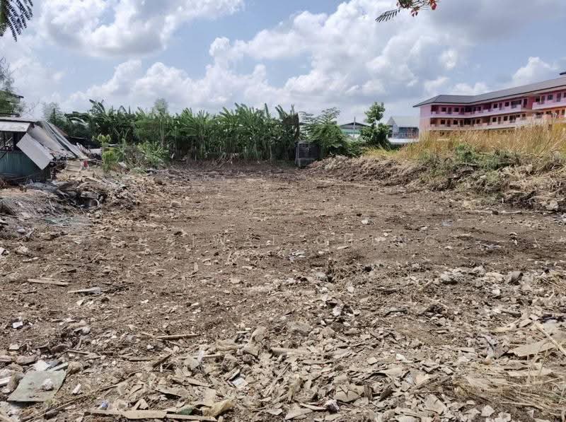 ซอย เฉลิมพระเกียรติ ร.9 ซอย 30 แยก 24, กรุงเทพ, เฉลิมพระเกียรติ ร.9 ซอย 30 แยก 24, ดอกไม้, ประเวศ, กรุงเทพ, 800 ตร.ม., ที่ดิน ขาย, โดย Chaiwat Chung, 500630367 - DDproperty.com