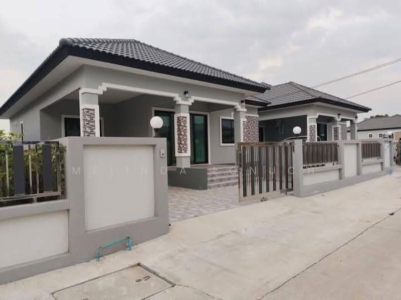 3-BR House, Chon Buri (Pattaya), Nong Pla Lai, Bang Lamung (Pattaya), Chon Buri (Pattaya), 3 Bedrooms, 244 sqm, Single Detached House For Sale, by Melinda Lonuch, 500630386 - DDproperty.com