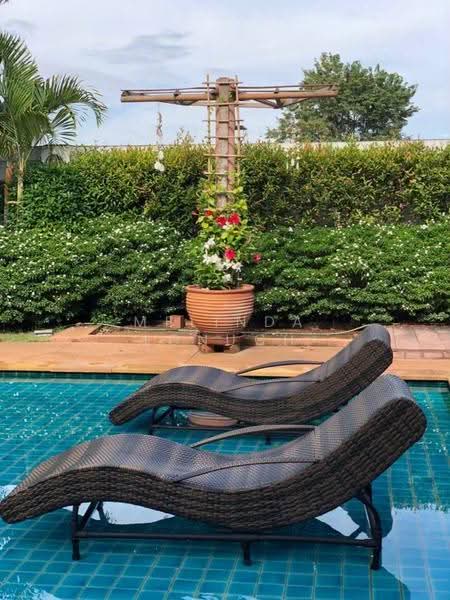 4-BR House, Chon Buri (Pattaya), Poong, Bang Lamung (Pattaya), Chon Buri (Pattaya), 4 Bedrooms, 445 sqm, Single Detached House For Rent, by Melinda Lonuch, 500630392 - DDproperty.com