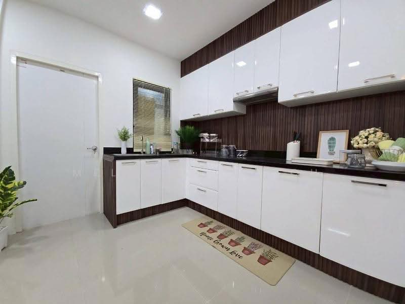 3-BR House, Chon Buri (Pattaya), Nong Pru, Bang Lamung (Pattaya), Chon Buri (Pattaya), 3 Bedrooms, 228 sqm, Single Detached House For Sale, by Melinda Lonuch, 500630396 - DDproperty.com