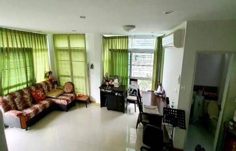 บ้าน 3-ห้องนอน, ชลบุรี, สุรศักดิ์, ศรีราชา, ชลบุรี, 130 ตร.ม., บ้านเดี่ยว ขาย, โดย Melinda Lonuch, 500630419 - DDproperty.com