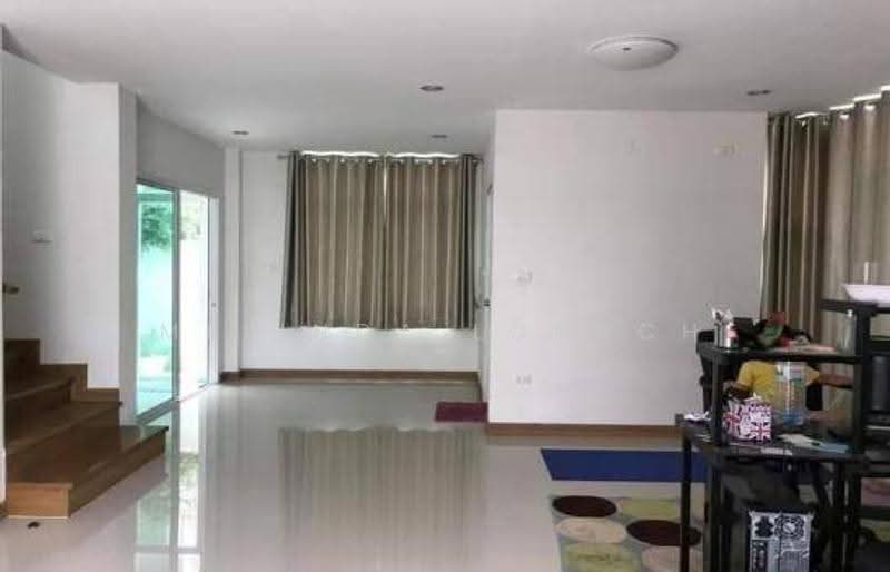 บ้าน 3-ห้องนอน, ชลบุรี, สุรศักดิ์, ศรีราชา, ชลบุรี, 130 ตร.ม., บ้านเดี่ยว ขาย, โดย Melinda Lonuch, 500630419 - DDproperty.com