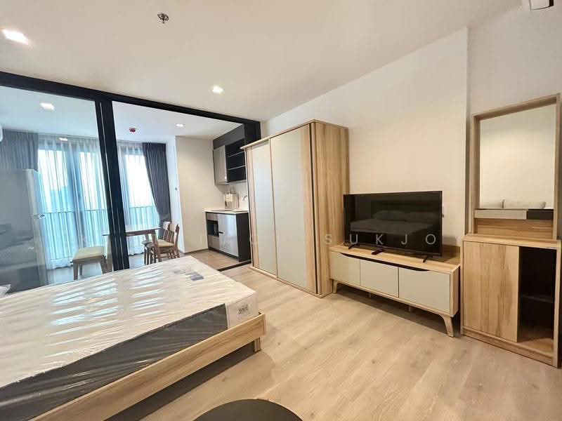 The Line Phahonyothin Park, Bangkok, 1090 Phahonyothin Road, Jom Phon, Chatuchak, Bangkok, 1 Bedroom, 33 sqm, Condo For Rent, by Kittitach Sukjoy, 500630443 - DDproperty.com