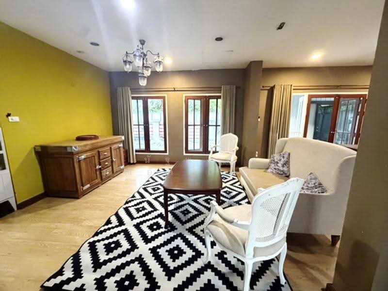 Detached House Nakniwat 39 - Chokchai 4, Bangkok, นาคนิวาส, Lat Phrao, Bangkok, 2 Bedrooms, 180 sqm, Single Detached House For Sale, by นัฐพงค์ มณีอัครเนตร, 500630450 - DDproperty.com