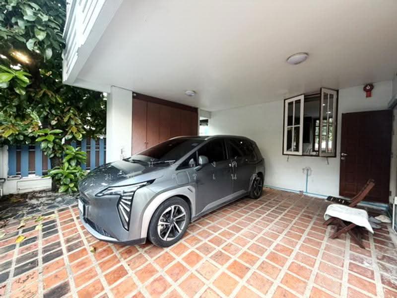 Detached House Nakniwat 39 - Chokchai 4, Bangkok, นาคนิวาส, Lat Phrao, Bangkok, 2 Bedrooms, 180 sqm, Single Detached House For Sale, by นัฐพงค์ มณีอัครเนตร, 500630450 - DDproperty.com