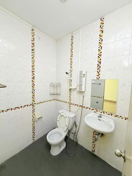 อุดรธานี, Udon Thani, Mak Khaeng, Muang Udon Thani, Udon Thani, 2 Bedrooms, 150 sqm, Townhouse For Sale, by อภิรัตน์ ประวิเศษ, 500630483 - DDproperty.com