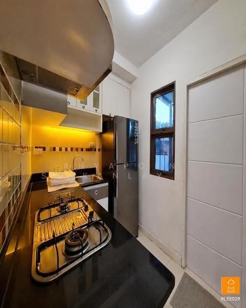 The Private Sukhumvit-Bangchak, Bangkok, 88 Sukhumvit 97/1 Alley, Bang Chak, Phra Khanong, Bangkok, 3 Bedrooms, 180 sqm, Townhouse For Rent, by Anyaporn Srikanlayanabut, 500630487 - DDproperty.com
