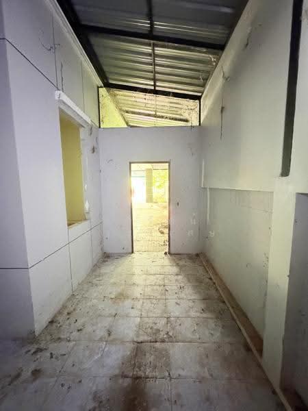อุดร, Udon Thani, Nong Khon Kwang, Muang Udon Thani, Udon Thani, 3 Bedrooms, 400 sqm, Single Detached House For Sale, by อภิรัตน์ ประวิเศษ, 500630490 - DDproperty.com