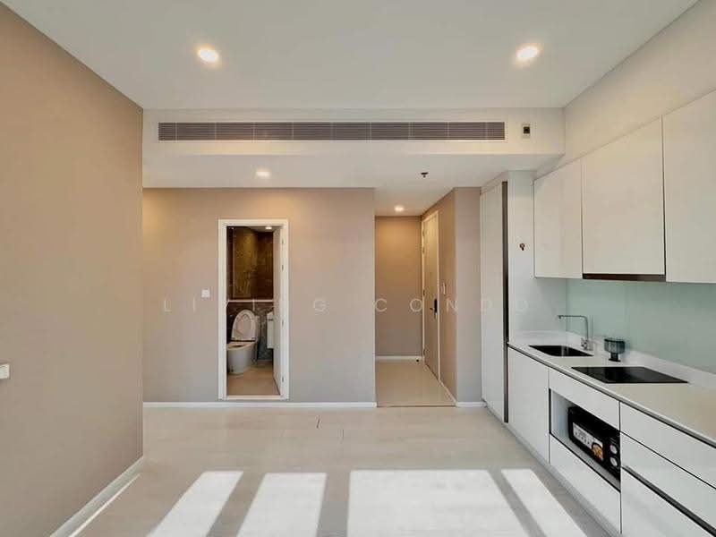 Mazarine Ratchayothin, Bangkok, Soi Phahonyothin 30, Phahonyothin Road, Chan Kasem, Chatuchak, Bangkok, 2 Bedrooms, 40 sqm, Condo For Rent, by Living Condo, 500630492 - DDproperty.com