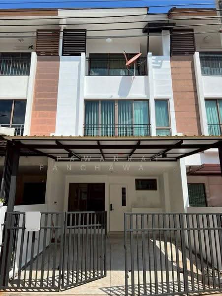 The Private Sukhumvit-Bangchak, Bangkok, 88 Sukhumvit 97/1 Alley, Bang Chak, Phra Khanong, Bangkok, 3 Bedrooms, 170 sqm, Townhouse For Rent, by Pawanrat Panchawanon, 500630631 - DDproperty.com