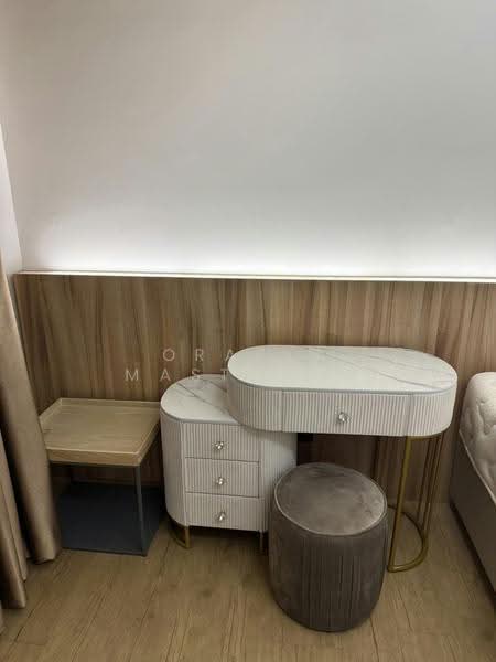 Triple Y Residence Samyan, Bangkok, Rama 4 Road, Wang Mai, Pathum Wan, Bangkok, 1 Bedroom, 40 sqm, Condo For Sale, by Orapin Masthong, 500630761 - DDproperty.com