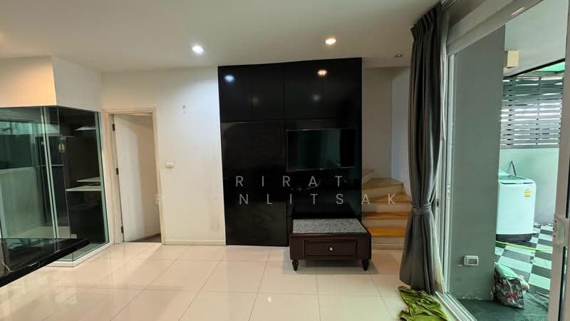 Patio Chaengwattana, Nonthaburi, Ban Mai, Pak Kret, Nonthaburi, 3 Bedrooms, 155 sqm, Townhouse For Sale, by Trirat Boonlitsak, 500630802 - DDproperty.com