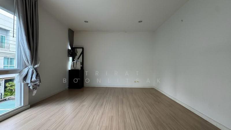 Patio Chaengwattana, Nonthaburi, Ban Mai, Pak Kret, Nonthaburi, 3 Bedrooms, 155 sqm, Townhouse For Sale, by Trirat Boonlitsak, 500630802 - DDproperty.com