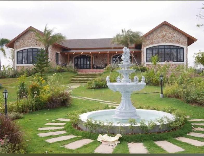 อาณาจักรส่วนตัวสไตล์ French House กลางธรรมชาติ | วิวหลักล้าน, Nakhon Ratchasima, Wang Zai, Pak Chong, Nakhon Ratchasima, 5 Bedrooms, 400 sqm, Single Detached House For Sale, by พลิศภัสร์ โชคธนวีระกานต์, 500630816 - DDproperty.com