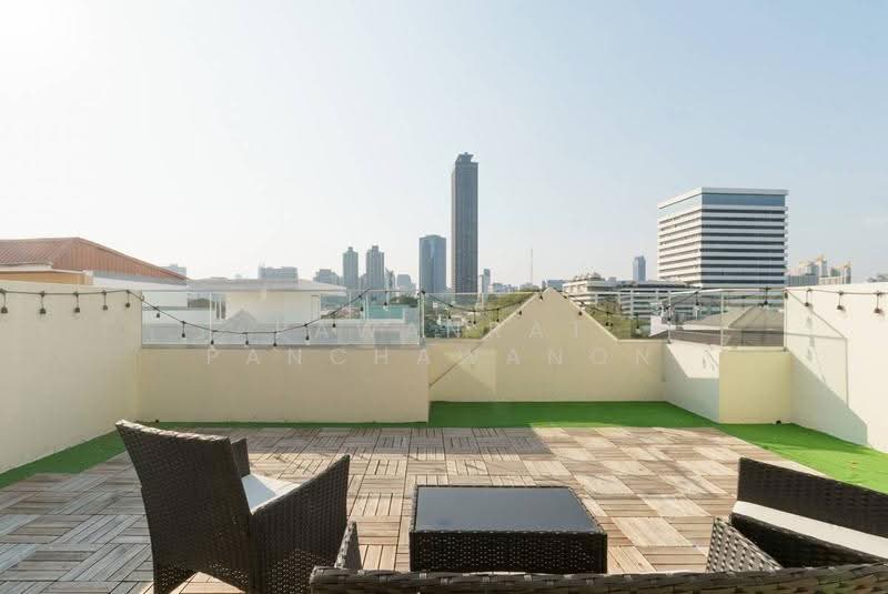 5-BR Townhouse, Bangkok, Khlong Tan Nua, Watthana, Bangkok, 5 Bedrooms, 240 sqm, Townhouse For Rent, by Pawanrat Panchawanon, 500630837 - DDproperty.com