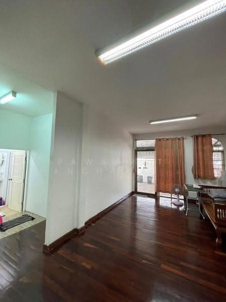 2-BR House, Bangkok, Bang Chak, Phra Khanong, Bangkok, 2 Bedrooms, 200 sqm, Single Detached House For Sale, by Pawanrat Panchawanon, 500630854 - DDproperty.com
