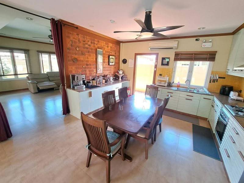 undefined, Chon Buri (Pattaya), Huai Yai, Bang Lamung (Pattaya), Chon Buri (Pattaya), 3 Bedrooms, 253 sqm, Single Detached House For Sale, by Puttirat Kleebyam, 500630887 - DDproperty.com