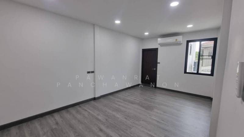 undefined, Bangkok, Khong Tan, Khlong Toei, Bangkok, 6 Bedrooms, 365 sqm, Townhouse For Rent, by Pawanrat Panchawanon, 500630918 - DDproperty.com