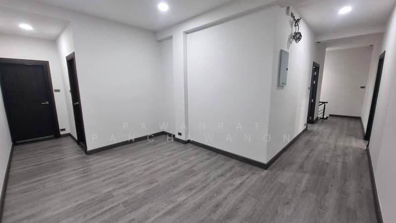 undefined, Bangkok, Khong Tan, Khlong Toei, Bangkok, 6 Bedrooms, 365 sqm, Townhouse For Rent, by Pawanrat Panchawanon, 500630918 - DDproperty.com