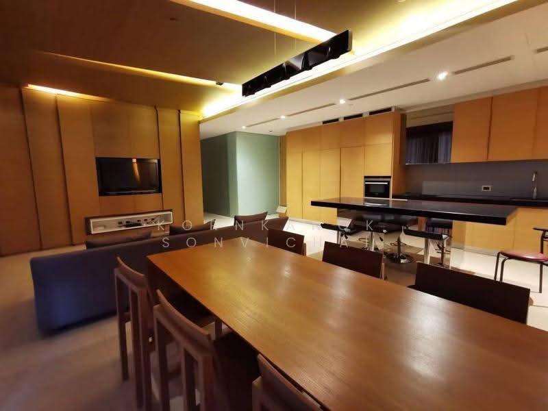 Saladaeng Residences, Bangkok, 29/1 North Sathorn Road, Silom, Bang Rak, Bangkok, 2 Bedrooms, 121 sqm, Condo For Rent, by Kornkanok Sonvichai, 500630948 - DDproperty.com