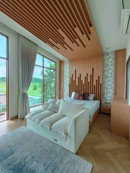 undefined, Chon Buri (Pattaya), Poong, Bang Lamung (Pattaya), Chon Buri (Pattaya), 5 Bedrooms, 300 sqm, Single Detached House For Sale, by Puttirat Kleebyam, 500630963 - DDproperty.com
