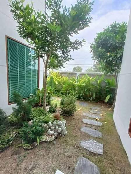 undefined, Chon Buri (Pattaya), Poong, Bang Lamung (Pattaya), Chon Buri (Pattaya), 5 Bedrooms, 300 sqm, Single Detached House For Sale, by Puttirat Kleebyam, 500630963 - DDproperty.com
