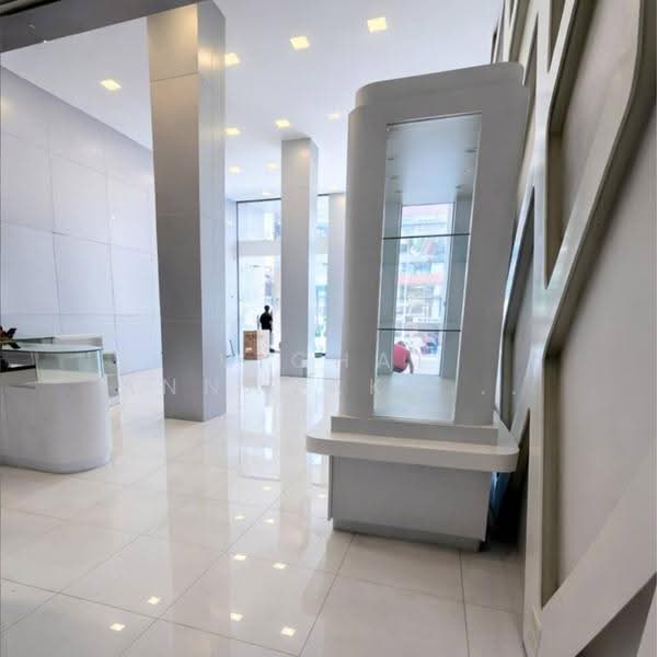 Shophouse in Thonglor, Bangkok, Khlong Tan Nua, Watthana, Bangkok, , 500 sqm, Shophouse For Rent, by Vichai Annavakulthorn, 500631023 - DDproperty.com