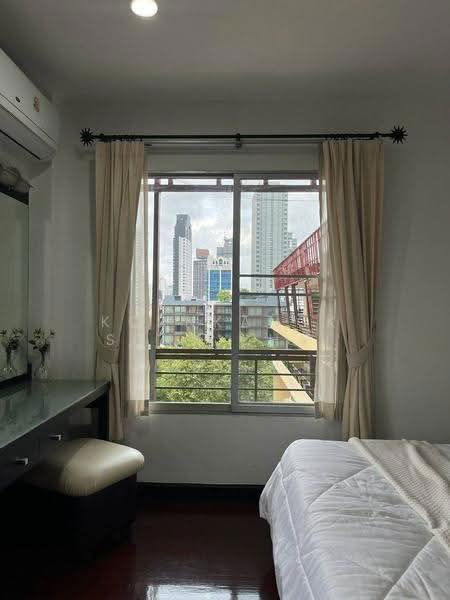 Charktip Court, Bangkok, 62 Soi Sukhumvit 51, Khlongtoei Nua, Watthana, Bangkok, 2 Bedrooms, 120 sqm, Apartment For Rent, by Kornkanok Sonvichai, 500631095 - DDproperty.com
