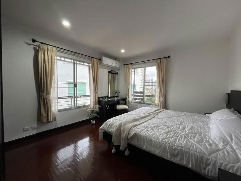 Charktip Court, Bangkok, 62 Soi Sukhumvit 51, Khlongtoei Nua, Watthana, Bangkok, 2 Bedrooms, 120 sqm, Apartment For Rent, by Kornkanok Sonvichai, 500631095 - DDproperty.com