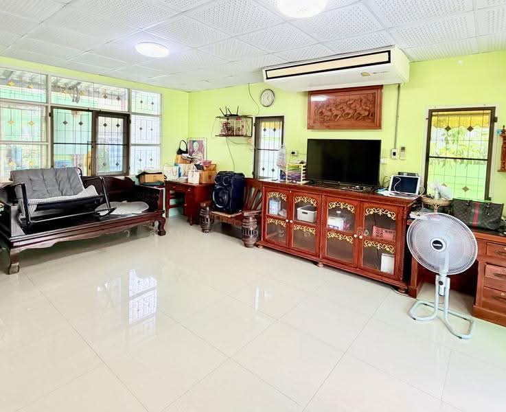 หมู่บ้าน ภัสสร3 รังสิต-คลอง3 ( 52.2 ตร.ว. 2.9ล้าน ), Pathum Thani, เลียบคลองสาม, Khlong Sam, Khlong Luang, Pathum Thani, 3 Bedrooms, 209 sqm, Single Detached House For Sale, by Wasan Wasati, 500631110 - DDproperty.com