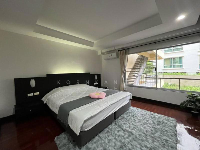Charktip Court, Bangkok, 62 Soi Sukhumvit 51, Khlongtoei Nua, Watthana, Bangkok, 3 Bedrooms, 200 sqm, Apartment For Rent, by Kornkanok Sonvichai, 500631113 - DDproperty.com